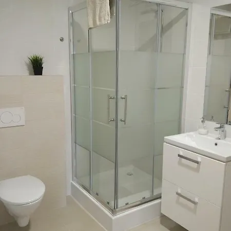 Апартаменты Kuzmanyho Centrum *